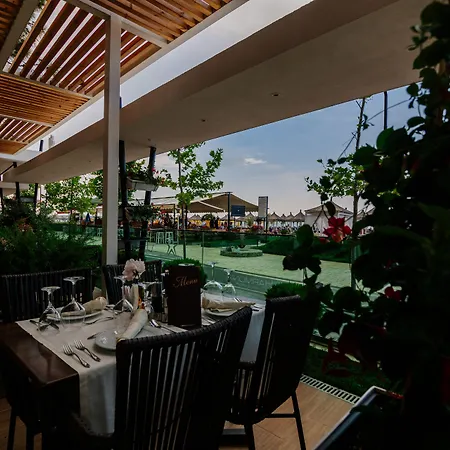 Albanian Star Hotell Kryemëdhej