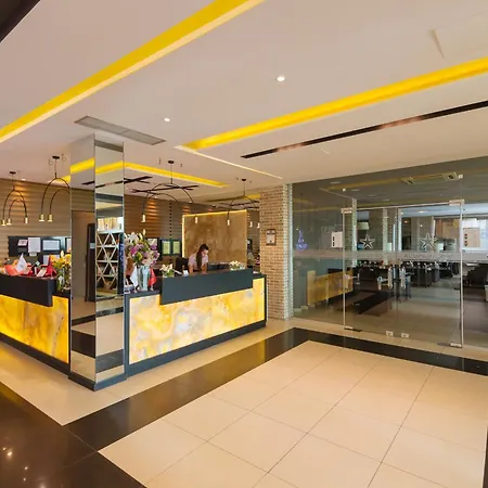 Albanian Star Hotell 4*
