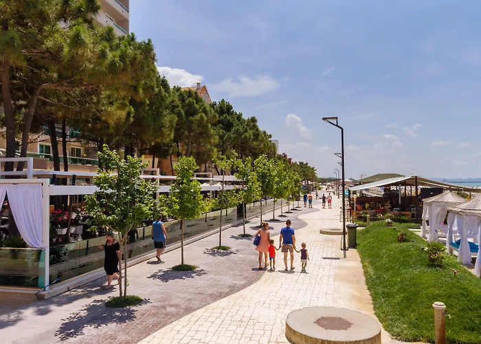 酒店 Albanian Star